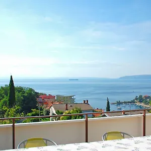 Miro Apartment Ičići